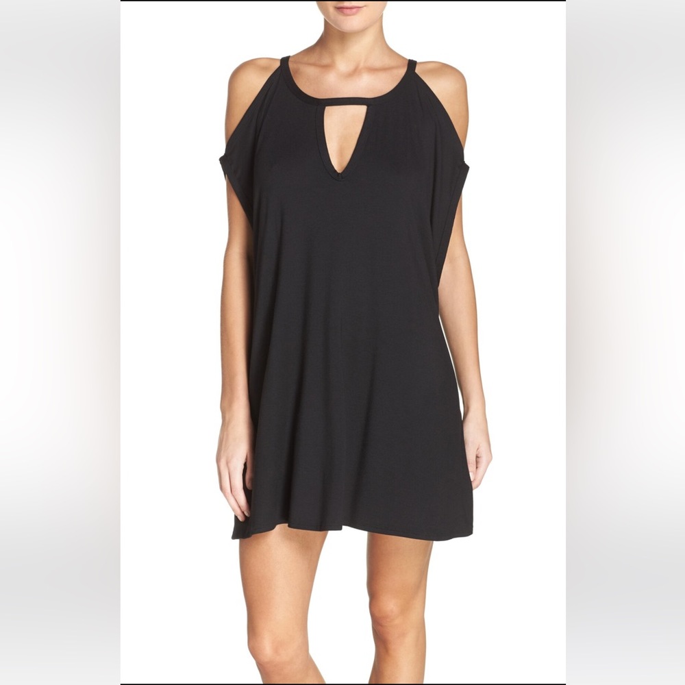 NWT ROBIN PICCONE Cold Shoulder Cover-Up Black - Small